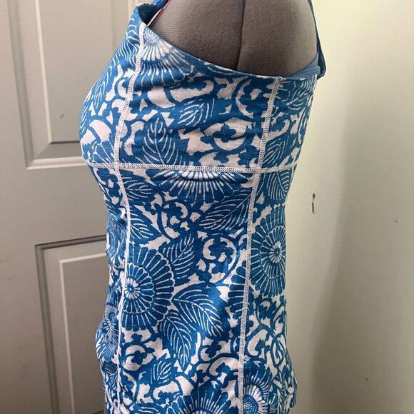 Lululemon Scoop Neck Tank Beachy Floral White Porcelaine SZ 12 - Picture 2 of 6